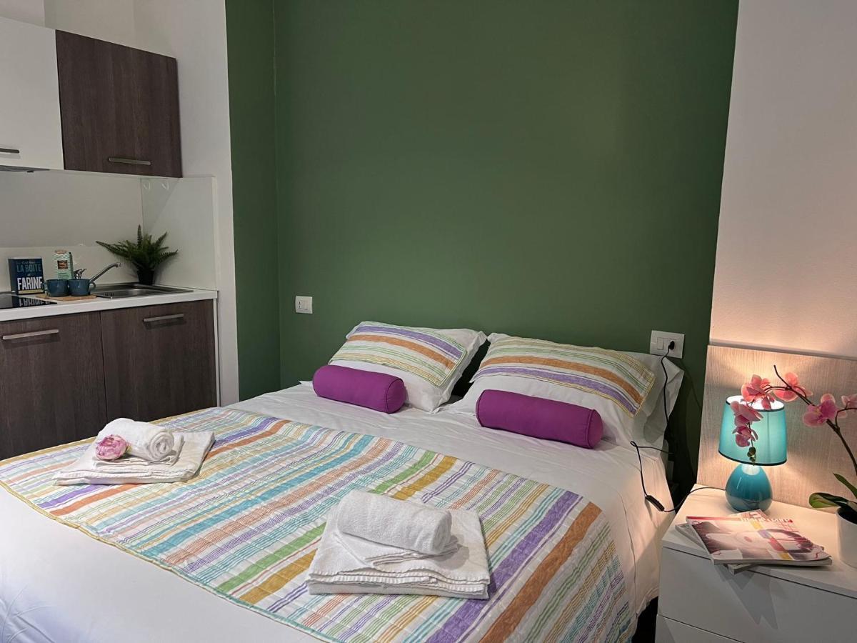 Bnbook Residence Matteotti Новара Екстер'єр фото