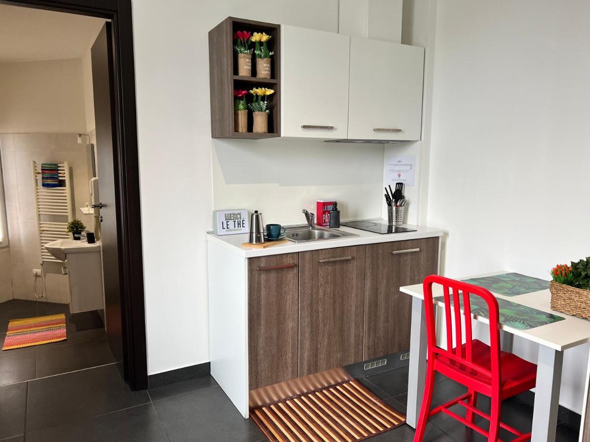 Bnbook Residence Matteotti Новара Екстер'єр фото