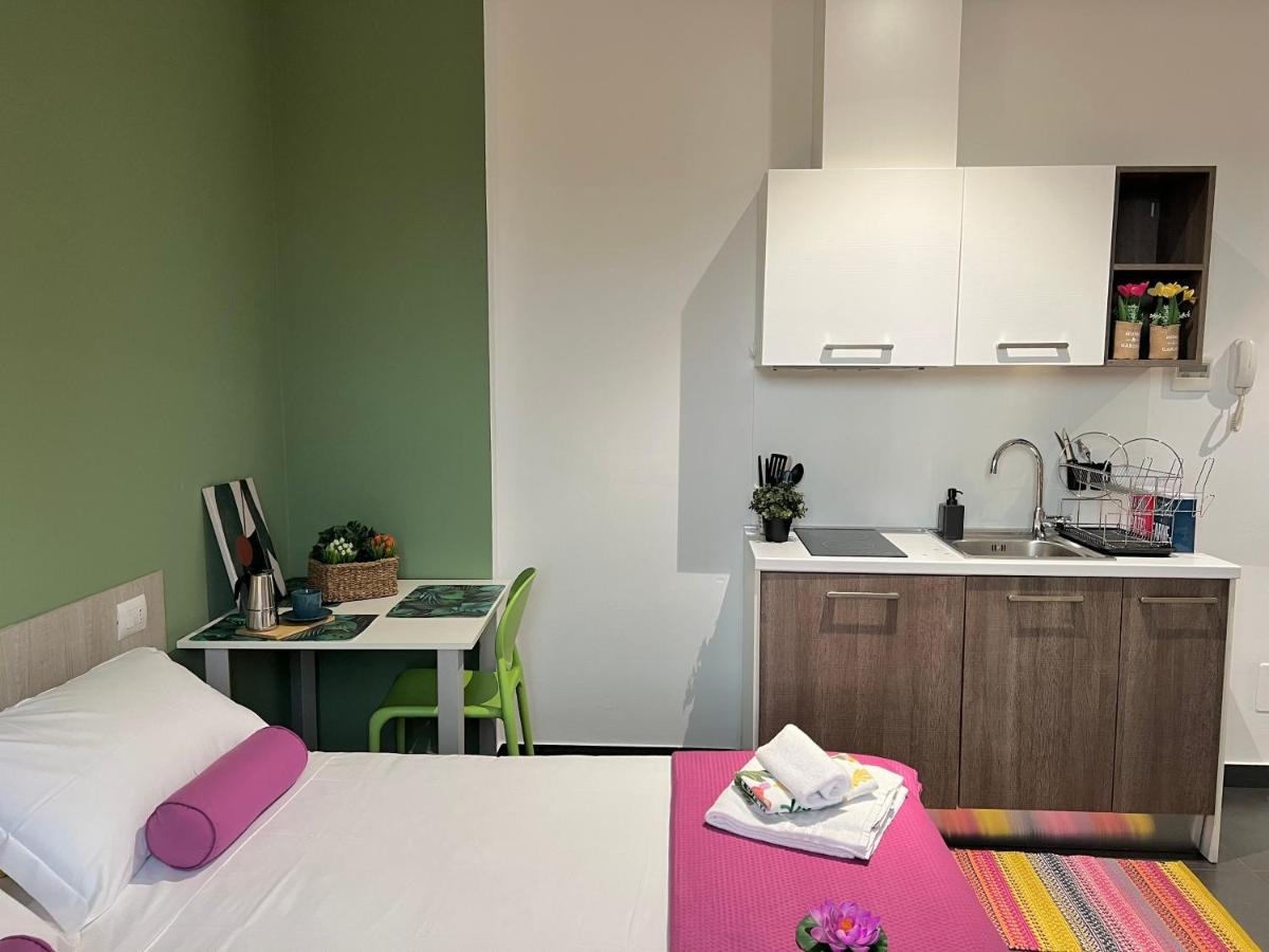 Bnbook Residence Matteotti Новара Екстер'єр фото