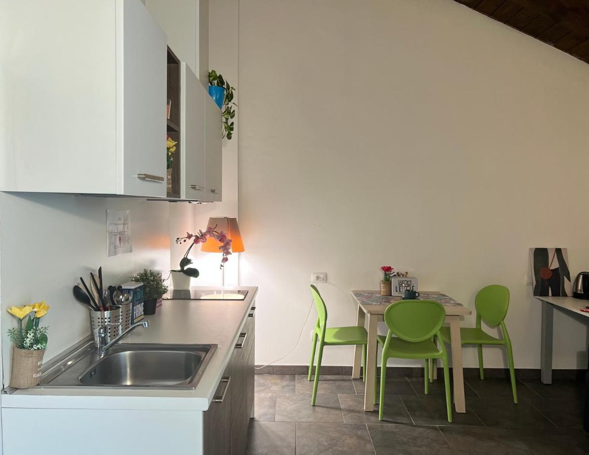 Bnbook Residence Matteotti Новара Екстер'єр фото