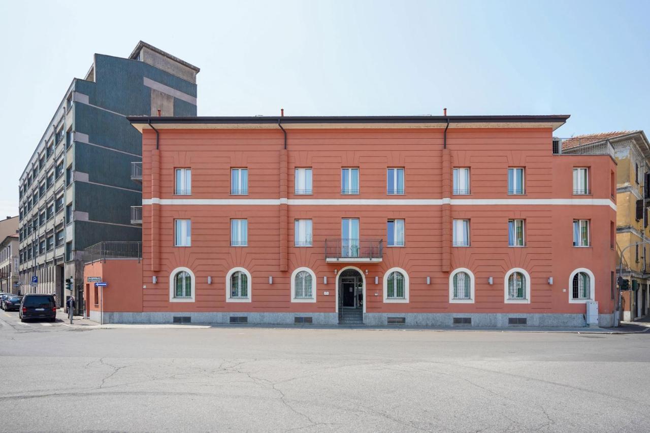 Bnbook Residence Matteotti Новара Екстер'єр фото