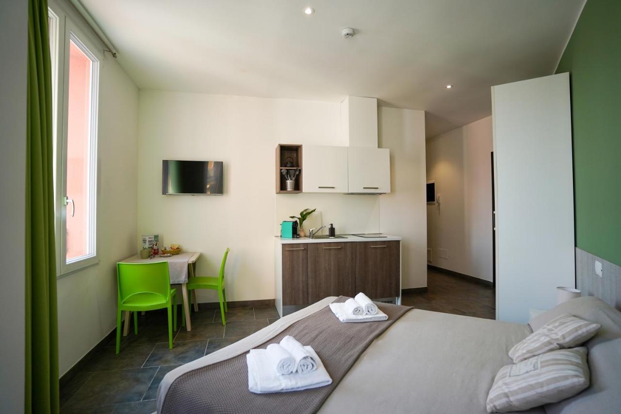 Bnbook Residence Matteotti Новара Екстер'єр фото
